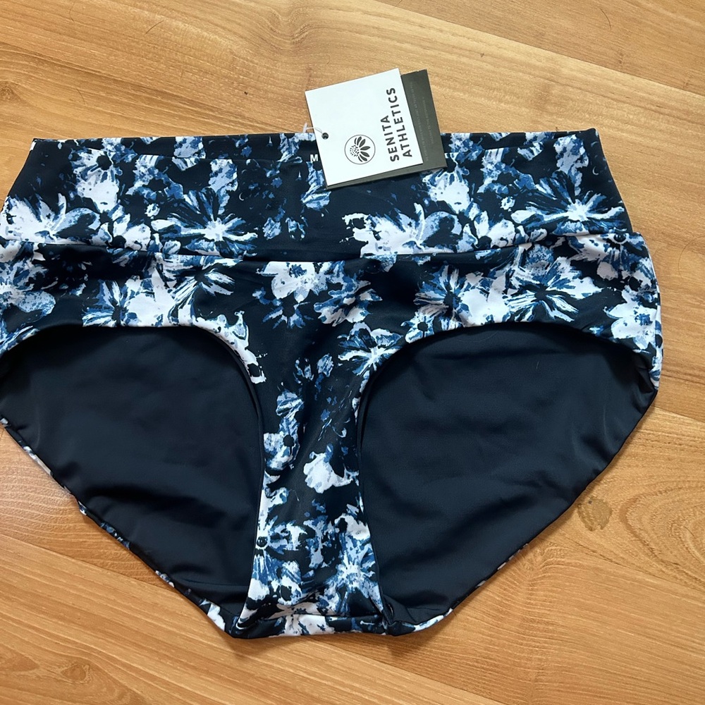Senita swim bottom